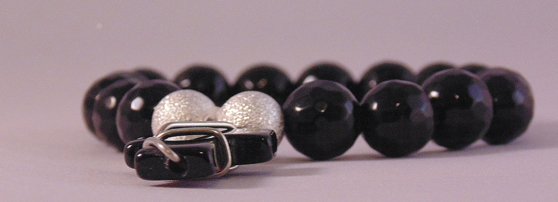 Bracelet ajustable homme perles noires lisses magma et onyx ZB0343 Bracelet ajustable homme perles noires lisses magma et onyx ZB0343